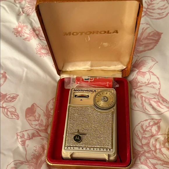 Vintage Watch and Accessory’s Collections - Picture 10 of 10